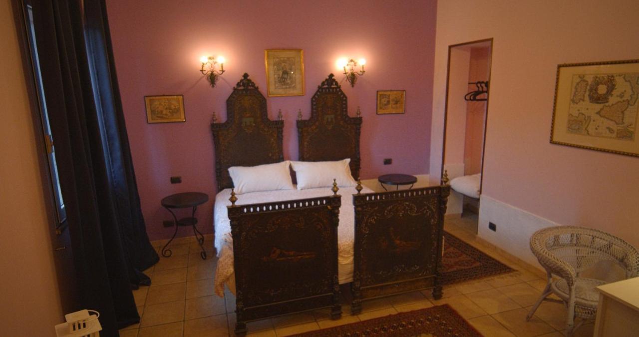 Castello D'Urso Somma B&B Catania Bagian luar foto